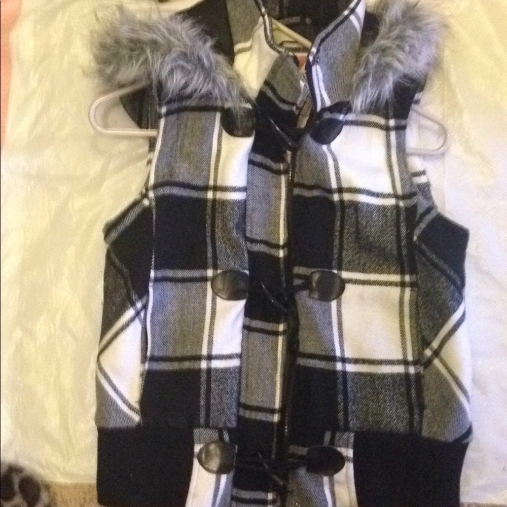 Checkerboard white and black vest